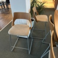 1255864-5 Conference table Oberon and 8 barstools Embrace Kinnarps