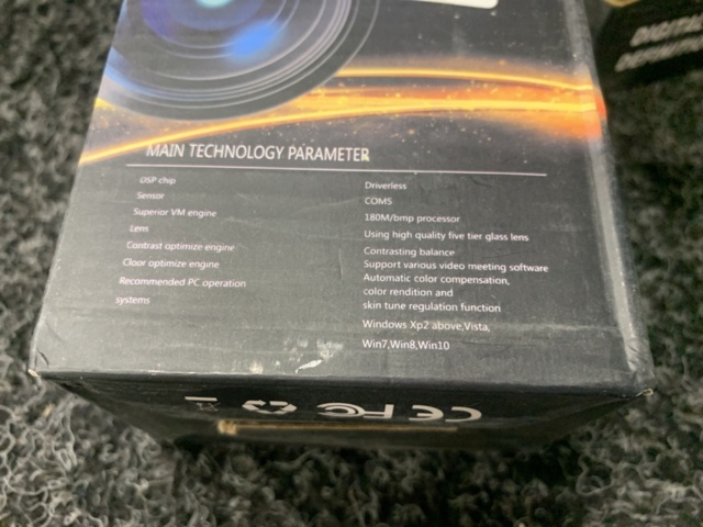 1308215-4 2 full HD webcams