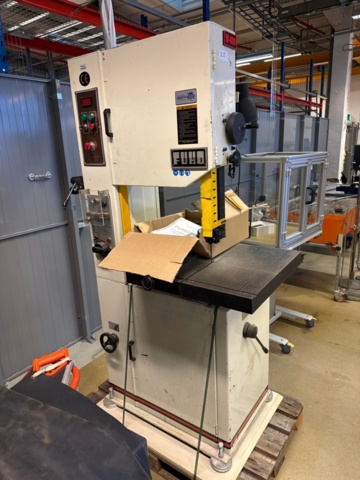 1309160-2 FUHO VBS-1610 vertical band saw (25)