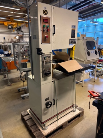 1309160-3 FUHO VBS-1610 vertical band saw (25)