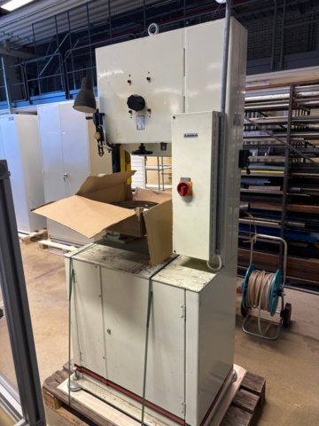 1309160-6 FUHO VBS-1610 vertical band saw (25)