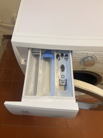 1278367-3 Washing machine Electrolux EWF1687HDW