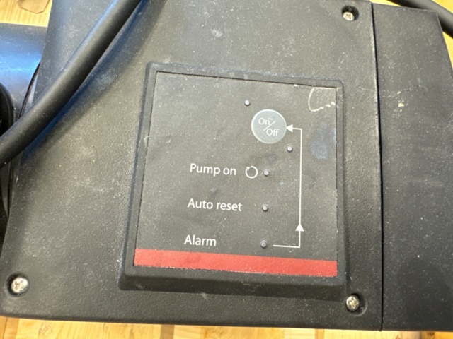 1309165-3 Grundfos water pump, MQ3-35 B (30)