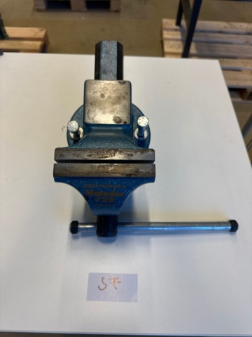 1309188-1 Matador 120, bench vise (57)