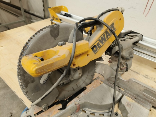 1288698-3 Miter saw DeWalt DW718-QS