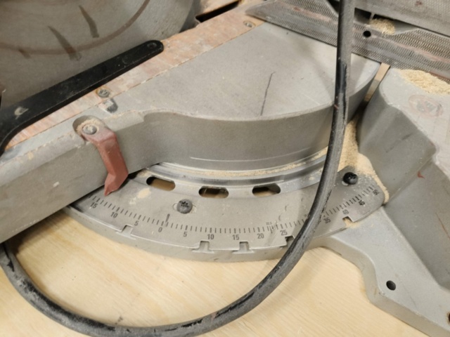 1288698-5 Miter saw DeWalt DW718-QS