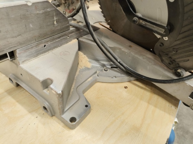 1288698-7 Miter saw DeWalt DW718-QS