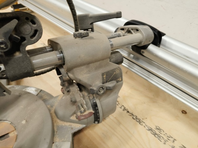 1288698-10 Miter saw DeWalt DW718-QS