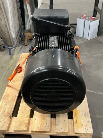 1310098-3 Elmotor - NIDEC permanent magnet motor 90kW, LSHRM280MD