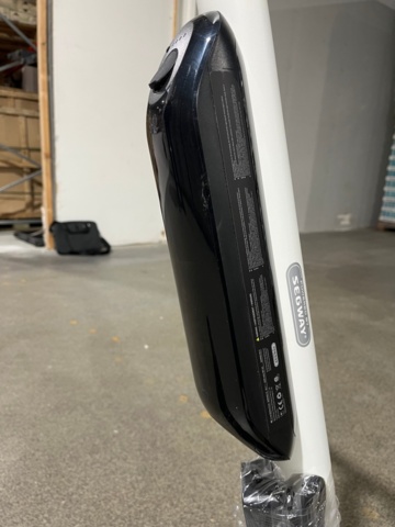 1310394-6 Segway ES4 Professional