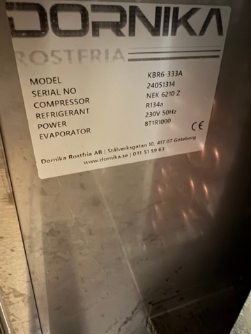 1199134-4 Refrigerated counter with cooling trough