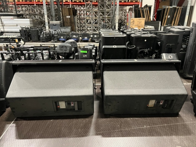 1278226-5 JBL Professional AC2212/95-WH AE 2-way, 250W 2pcs