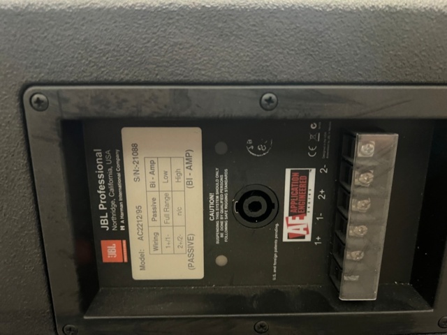 1278226-8 JBL Professional AC2212/95-WH AE 2-way, 250W 2pcs