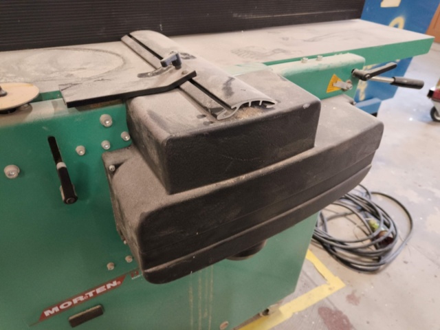 1288916-8 Rikt / planhyvel Moretens H410