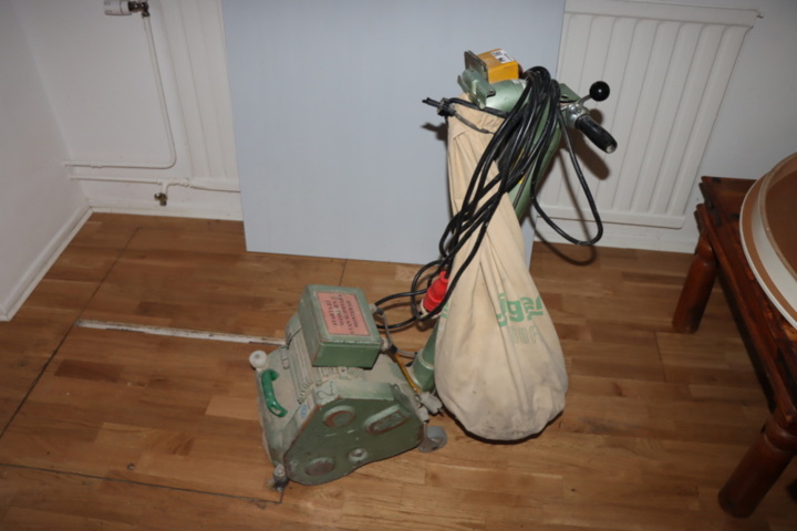 1174109-2 Golvslip Lägler Profit