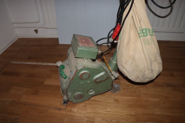 1174109-3 Golvslip Lägler Profit