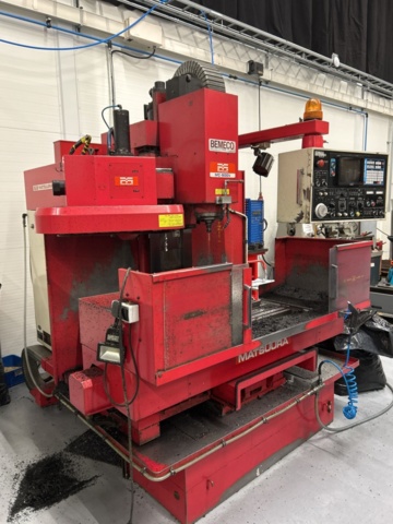 1296546-2 Fleroperationsmaskin Matsuura MC-500V