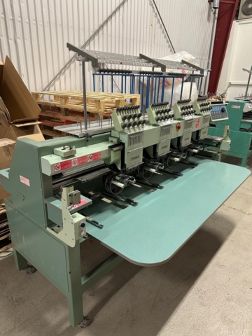 1284836-2 Embroidery machine Tajima TMFX-C904-S -1995