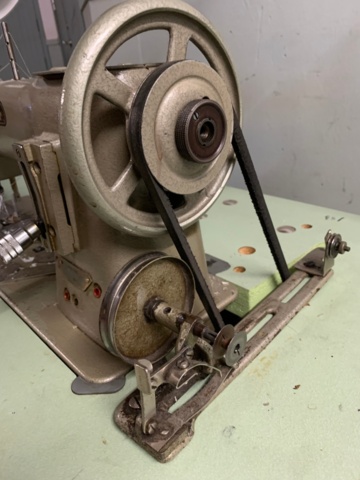 1261925-8 Sewing machine PFAFF 142-85 C