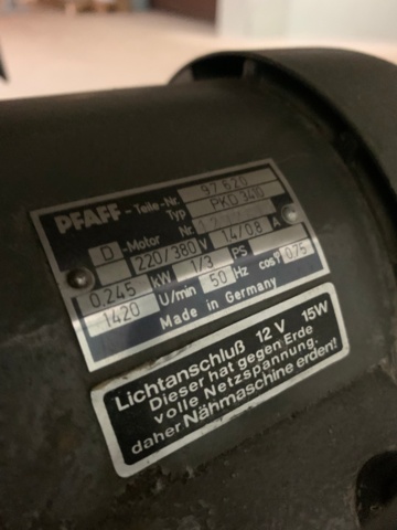 1261925-21 Sewing machine PFAFF 142-85 C