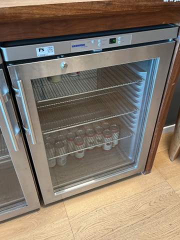 1308872-1 Undercounter refrigerator Liebherr FKUv 1662