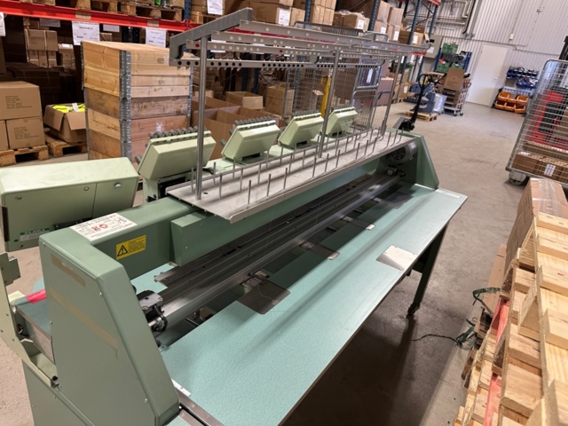 1284836-5 Embroidery machine Tajima TMFX-C904-S -1995