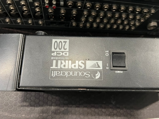 1278279-23 Soundcraft Series TWO 32-Channel inc. Case 1pc