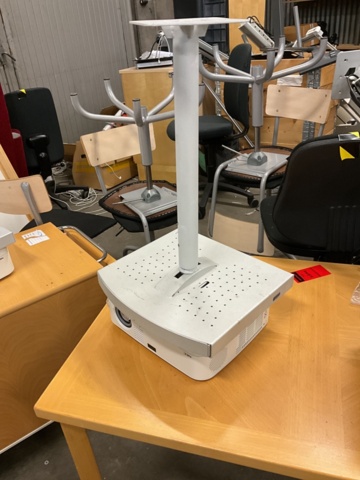 1198053-1 Nec projector with ceiling mount