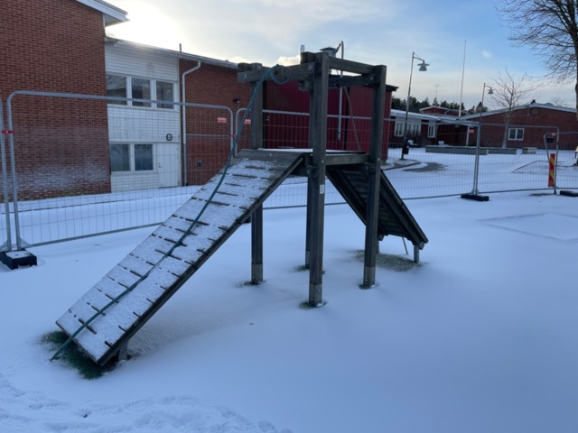 1305620-3 Playset rope climbing Slottsbro