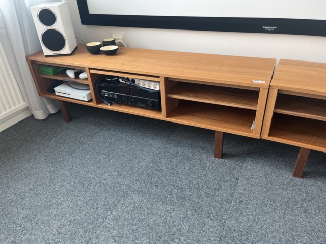 1274422-4 TV-bänkar 2st - Ikea Stockholm