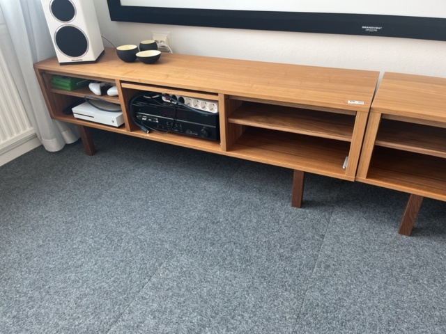 1274422-5 TV-bänkar 2st - Ikea Stockholm