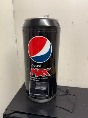 1176239-1 Soft drink cooler with space for 10 33 cl cans