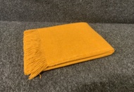 1320881 2 wool blankets Mel Arrowwood Kamelio, 140x200cm