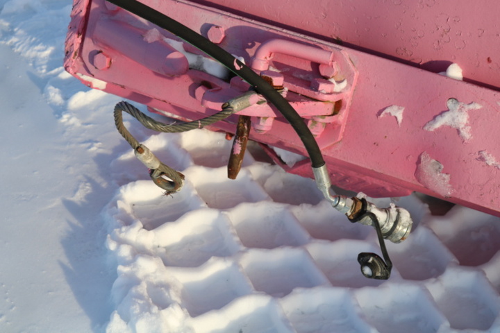 1300413-11 Side wing/Plough