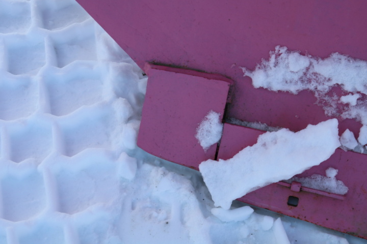 1300413-17 Side wing/Plough