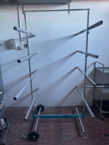 1321947-4 Lackställ, slipbord, fläkt, plåtskåp, rullvagn med mera