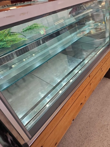 1322334-2 Commercial refrigerated display IFI Cubika pas 160