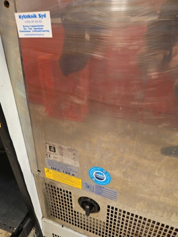 1322334-4 Commercial refrigerated display IFI Cubika pas 160