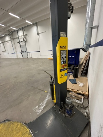 1287061-10 Pallet wrapper Siat F1L, 2008
