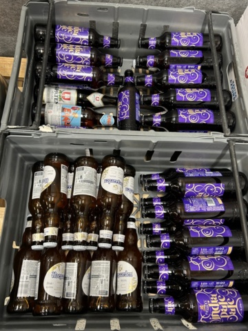 1284586-4 Lot of alcoholic beverages (This item is only sold to stockists)