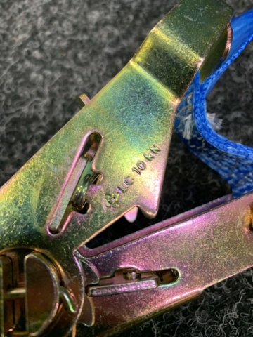 1323639-6 Approximately 40 load clamps 25mm