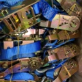 1323639-7 Approximately 40 load clamps 25mm