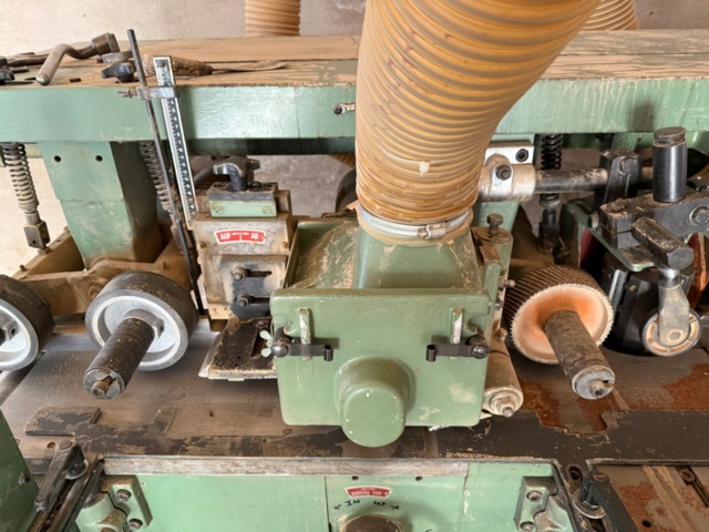 1176291-4 Straightedge U17N