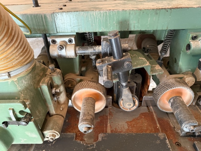 1176291-5 Straightedge U17N