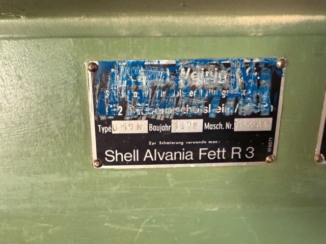 1176291-8 Straightedge U17N