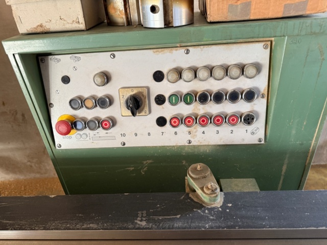 1176291-10 Straightedge U17N