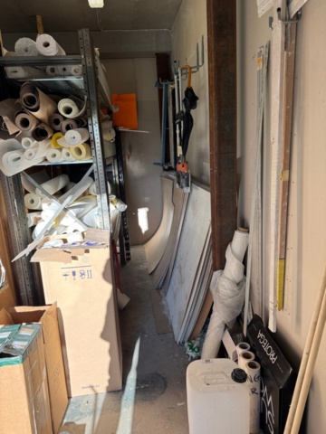 1316309-13 Lager med överbliven färg från måleriföretag