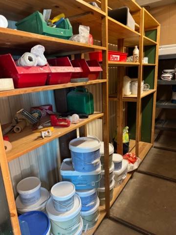 1316309-21 Lager med överbliven färg från måleriföretag