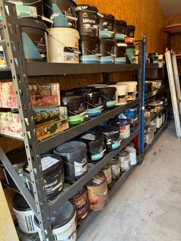 1316309-22 Lager med överbliven färg från måleriföretag