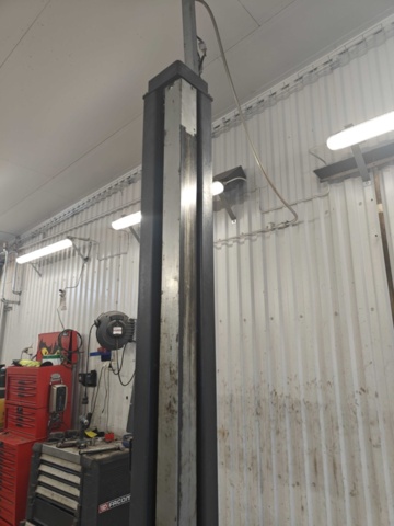 1130533-7 2-post lift 3000 kg ATT Hymax S3000 -2006 (Repair item)